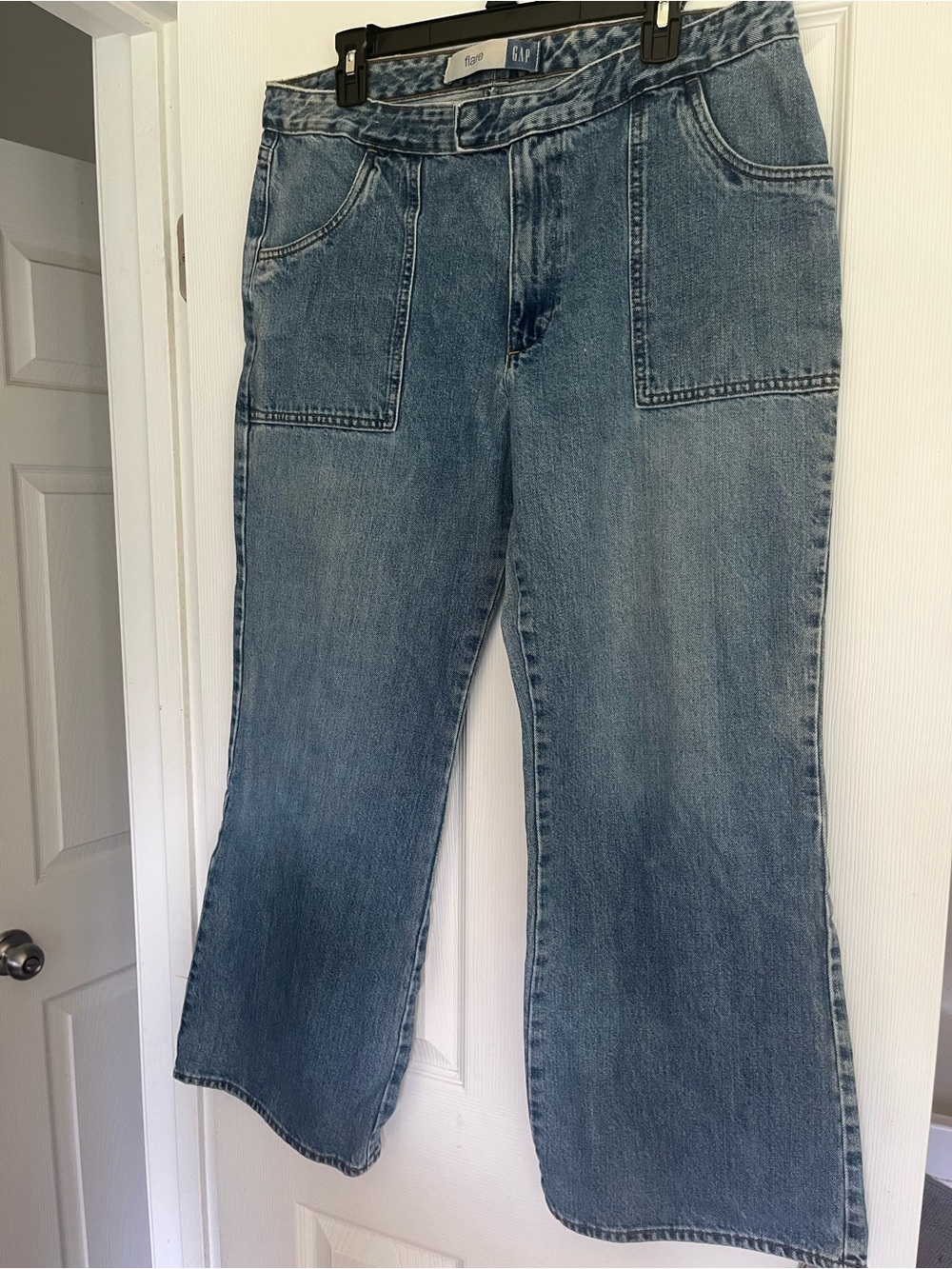 Vintage GAP Women’s Light Blue Wide-Leg Jeans